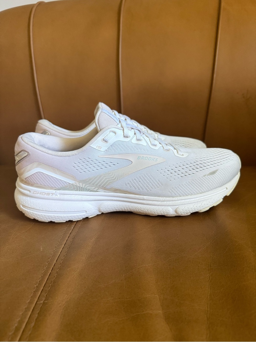 Brooks Ghost 15 Snow White Cream Running Shoes Women’s Size 11 B